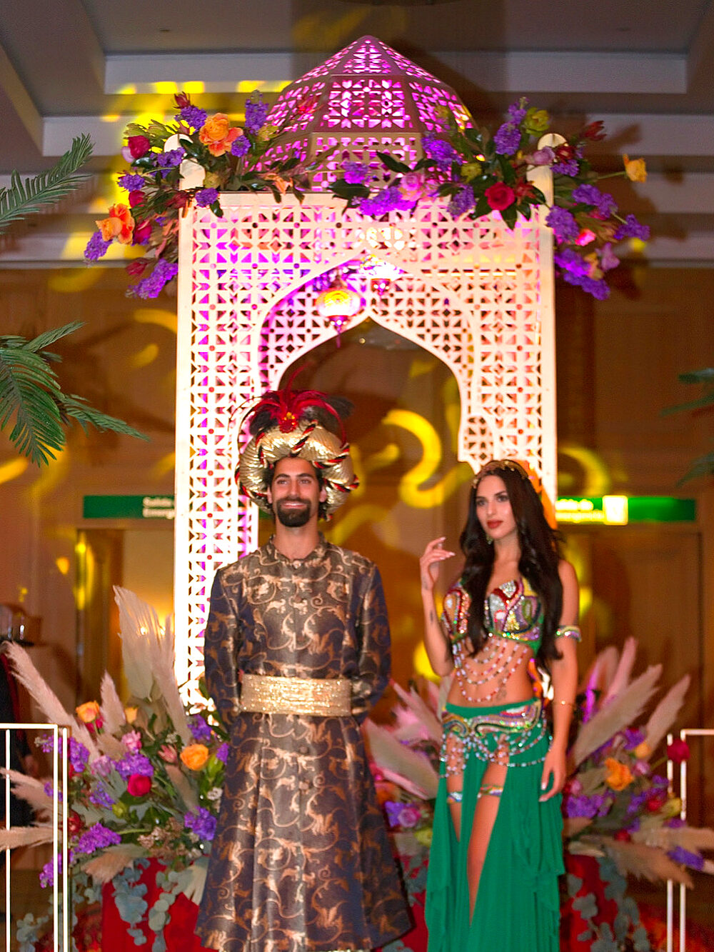 Performers frente al arco